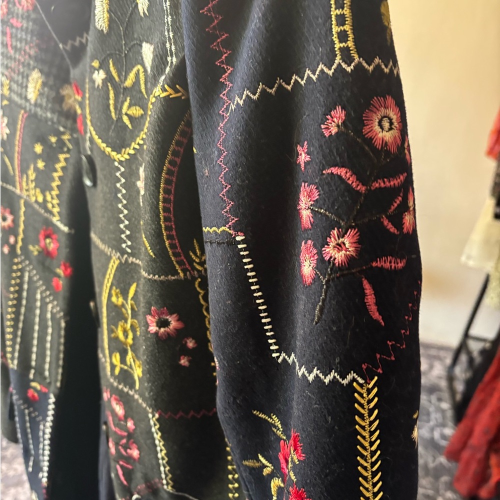 DESIGUAL Abrig Penny Black Floral Patchwork Wool Coat - Picture 4 of 12
